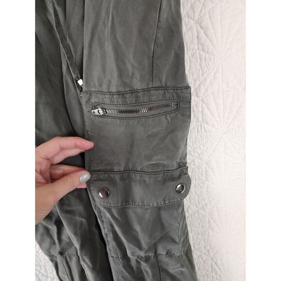 Banana Republic Women's Green Cargo Pockets Jogger Pants Size Petite Small - Picture 8 of 8